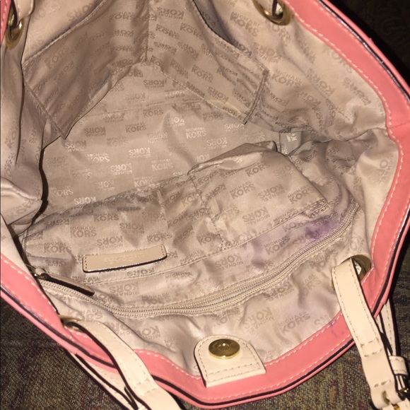 Michael Kors Tote - Picture 5 of 6